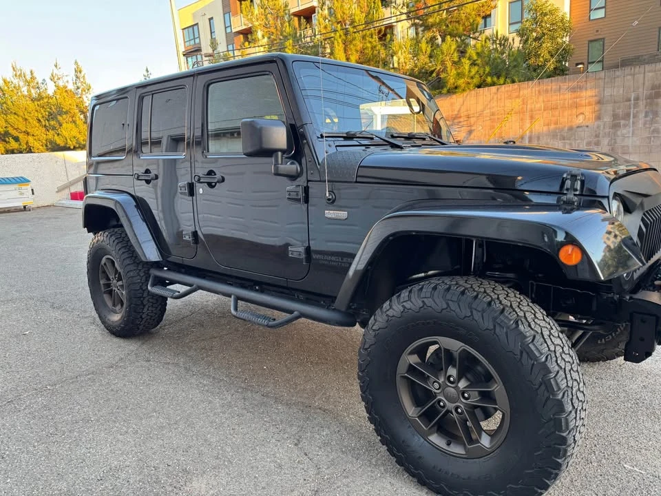 2017 Jeep JK Wrangler - Image 2 of 10