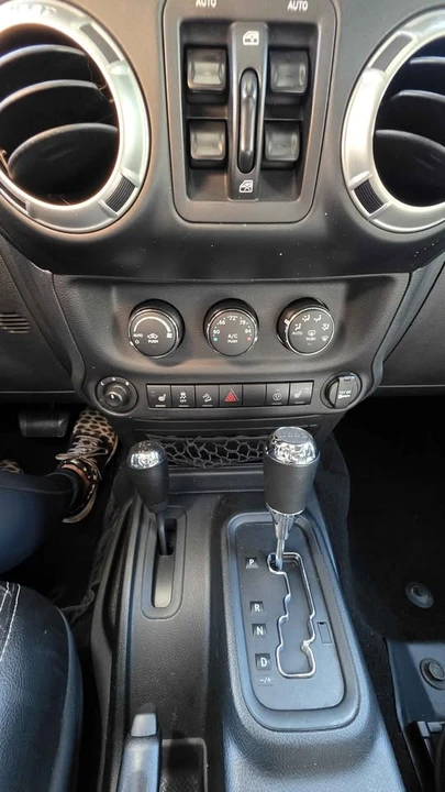 2017 Jeep JK Wrangler - Image 8 of 12