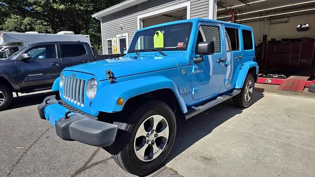 2017 Jeep Wrangler Unlimited Sahara Sport Utility 4D