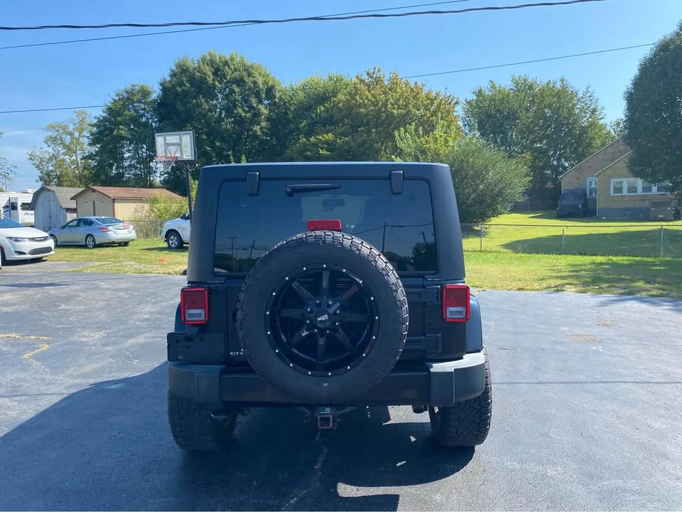2017 Jeep JK Wrangler - Image 2 of 11