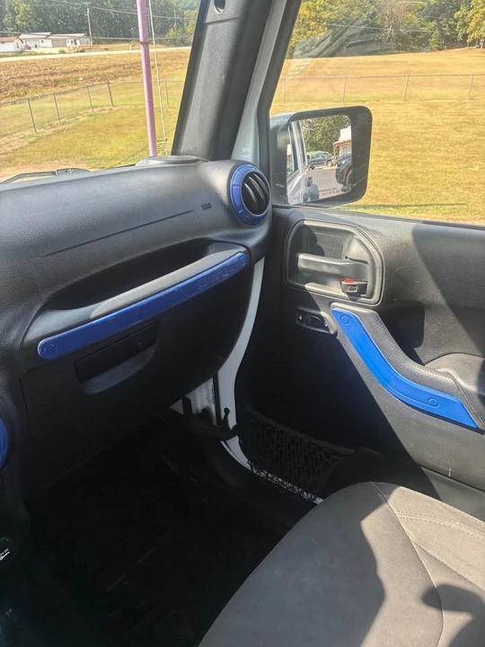 2017 Jeep JK Wrangler - Image 10 of 19