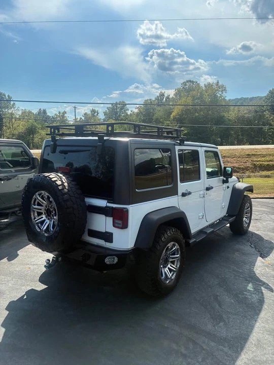 2017 Jeep JK Wrangler - Image 4 of 19
