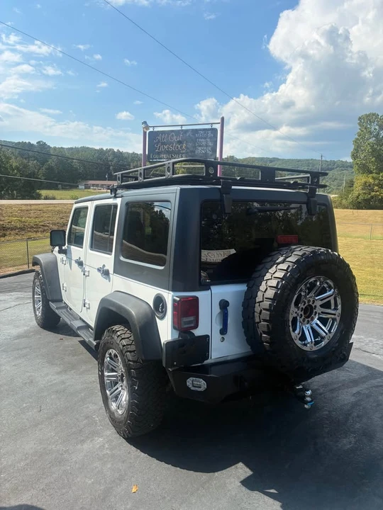 2017 Jeep JK Wrangler - Image 2 of 19