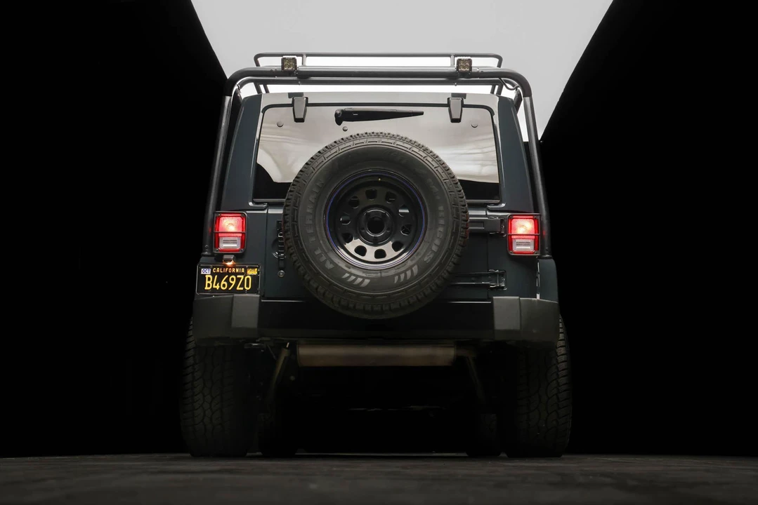 2017 Jeep JK Wrangler - Image 9 of 31