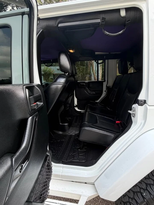 2017 Jeep JK Wrangler - Image 9 of 11