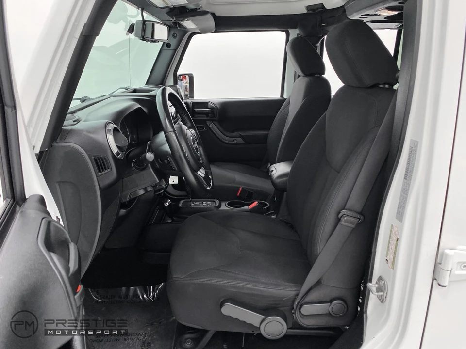 2017 Jeep JK Wrangler - Image 17 of 31