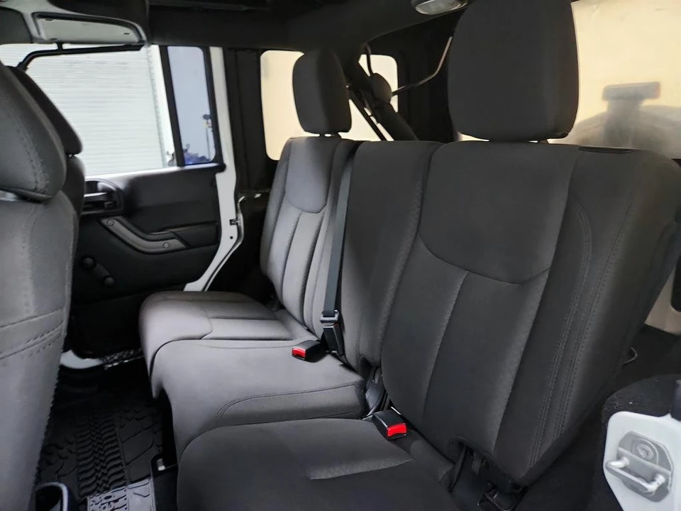 2017 Jeep JK Wrangler - Image 21 of 31