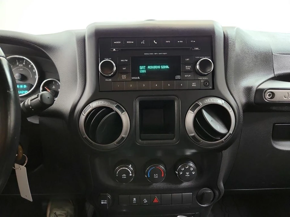 2017 Jeep JK Wrangler - Image 18 of 31