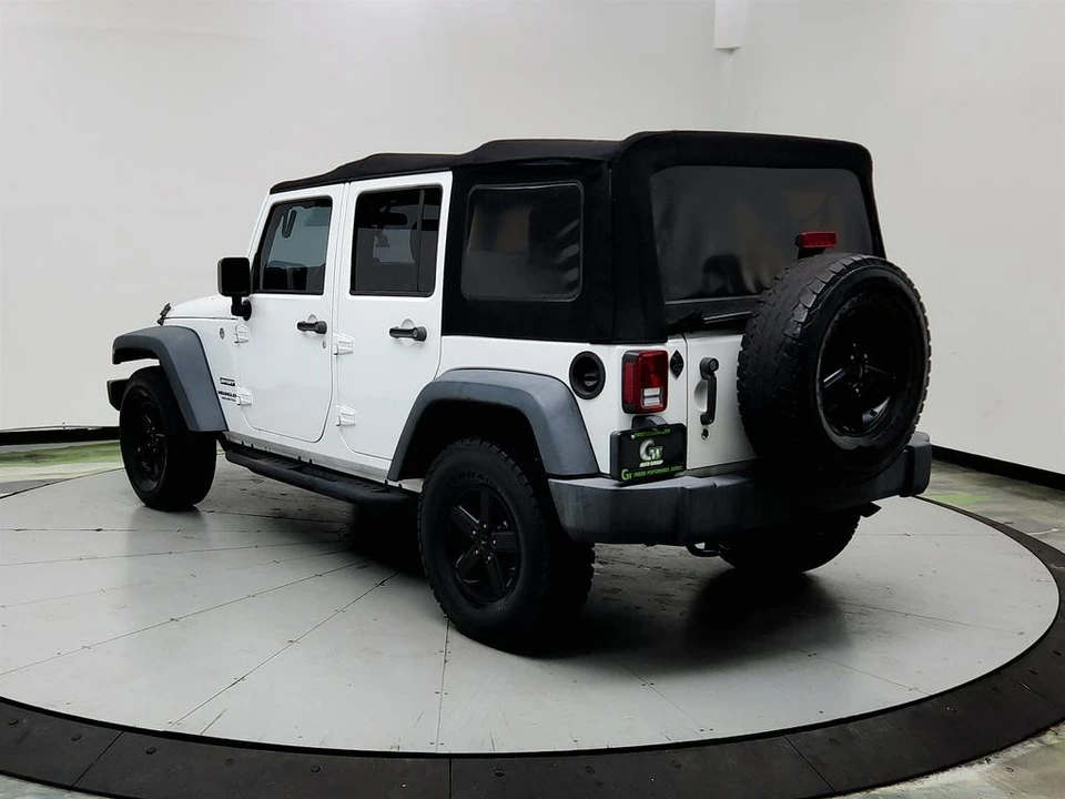 2017 Jeep JK Wrangler - Image 7 of 31