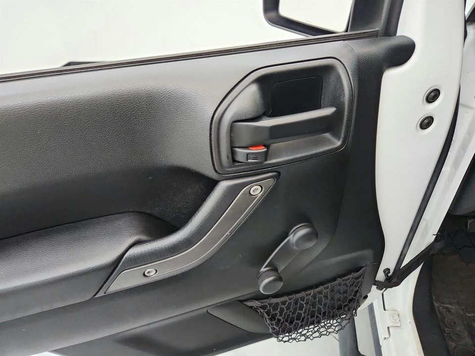 2017 Jeep JK Wrangler - Image 19 of 31