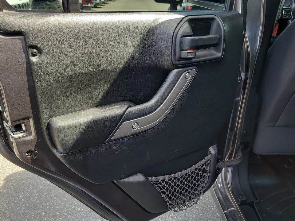 2017 Jeep JK Wrangler - Image 9 of 12