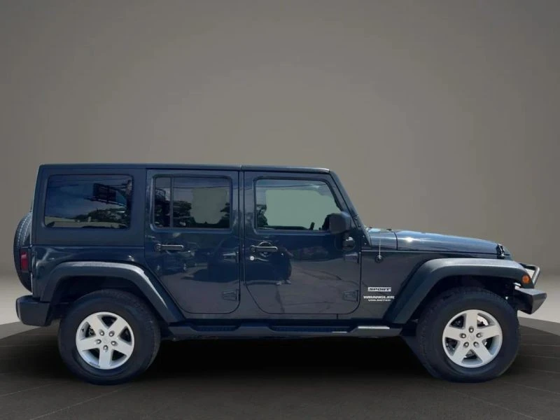 2017 Jeep JK Wrangler - Image 4 of 12