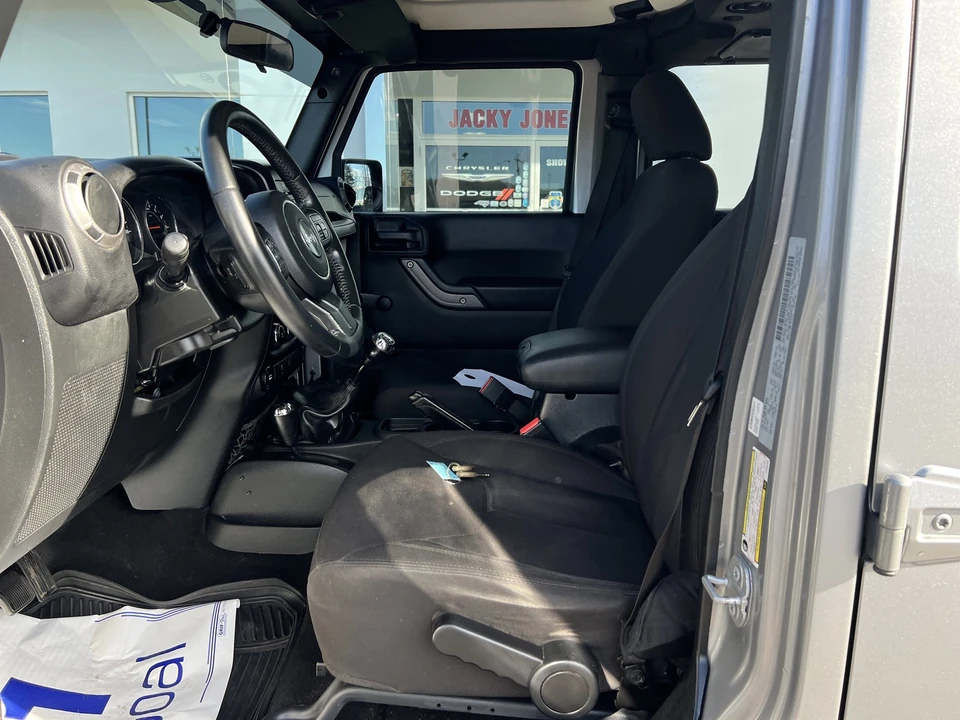 2017 Jeep JK Wrangler - Image 14 of 24