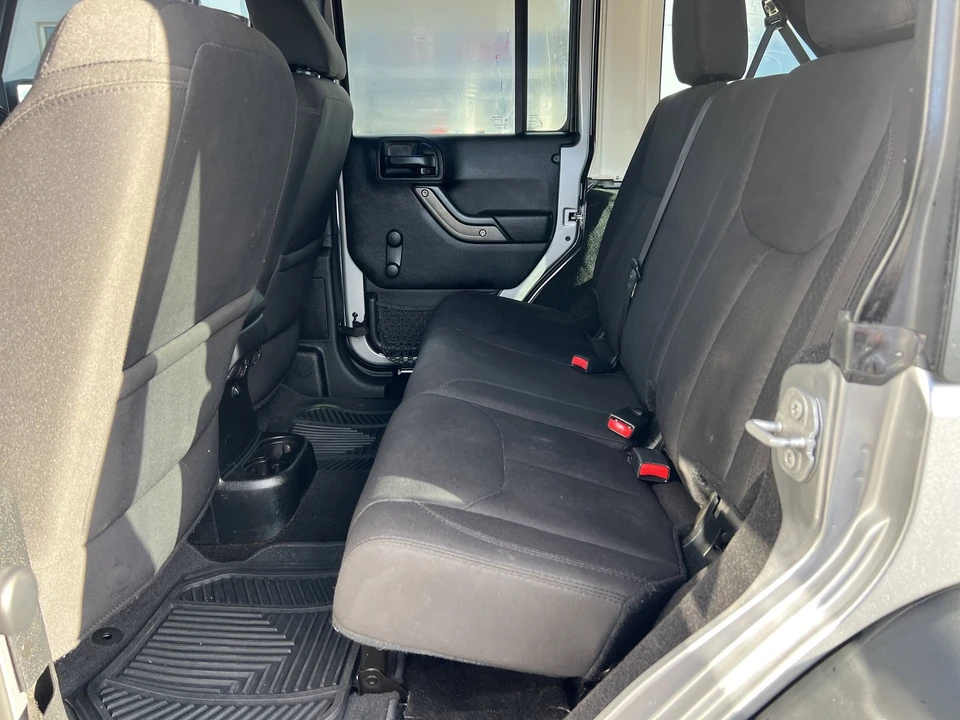 2017 Jeep JK Wrangler - Image 10 of 24