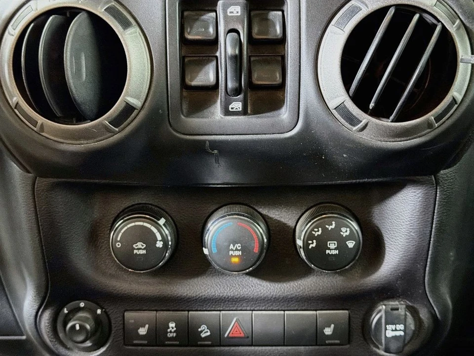 2017 Jeep JK Wrangler - Image 18 of 31