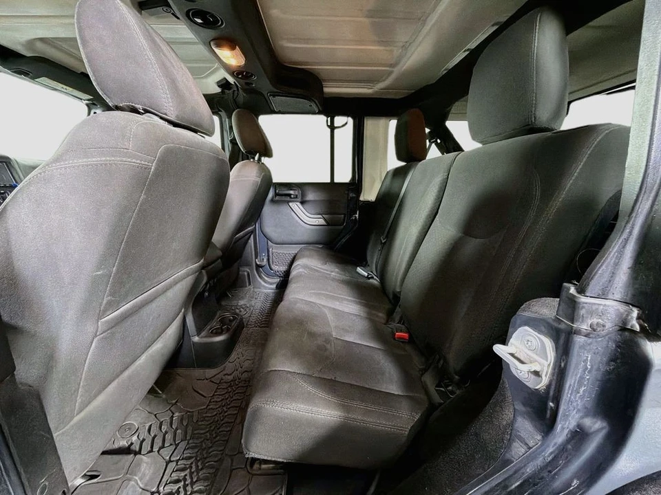 2017 Jeep JK Wrangler - Image 23 of 31