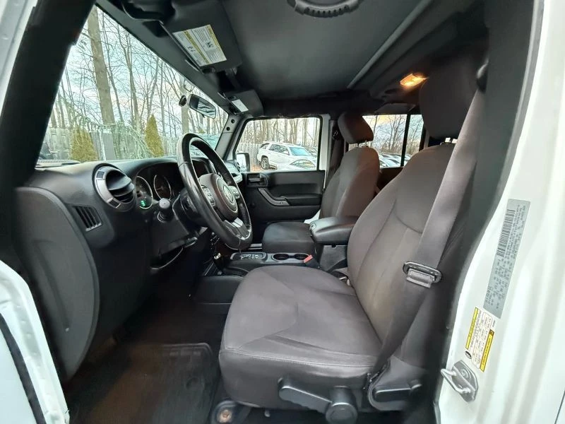 2017 Jeep JK Wrangler - Image 11 of 12