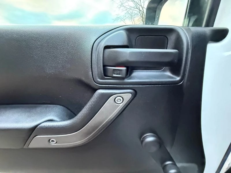 2017 Jeep JK Wrangler - Image 10 of 12