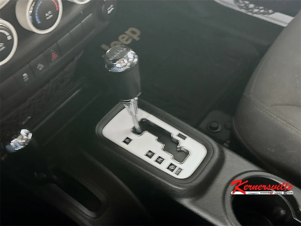 2017 Jeep JK Wrangler - Image 16 of 21