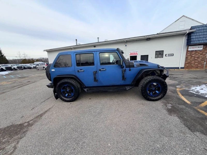 2017 Jeep JK Wrangler - Image 4 of 12