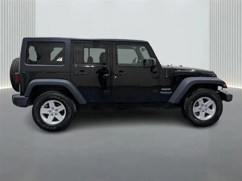 2017 Jeep JK Wrangler - Image 6 of 12