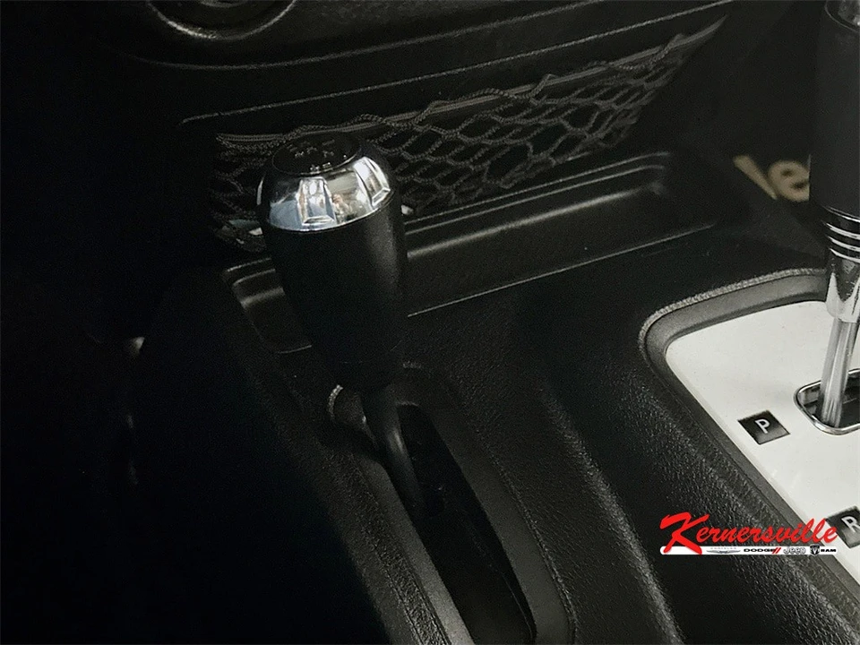 2017 Jeep JK Wrangler - Image 19 of 21