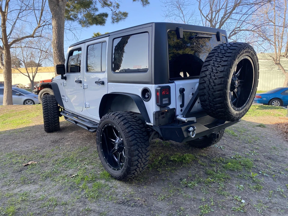 2017 Jeep JK Wrangler - Image 8 of 31