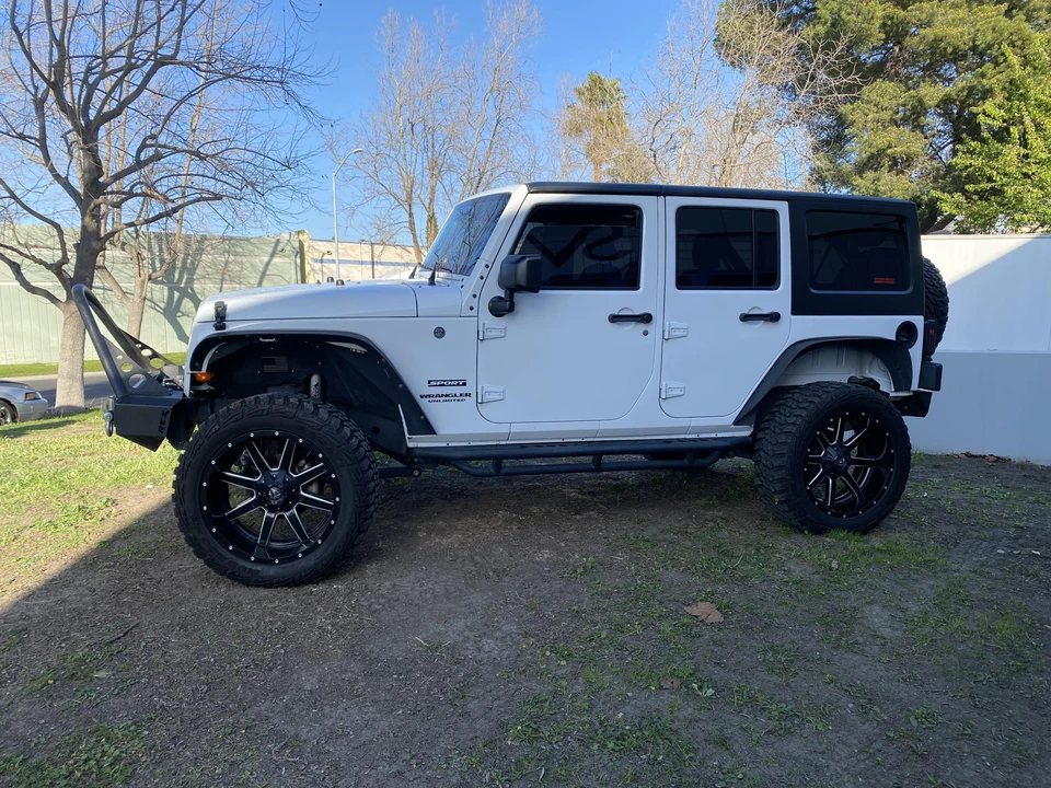 2017 Jeep JK Wrangler - Image 6 of 31