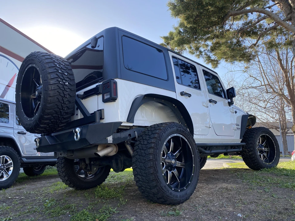 2017 Jeep JK Wrangler - Image 10 of 31