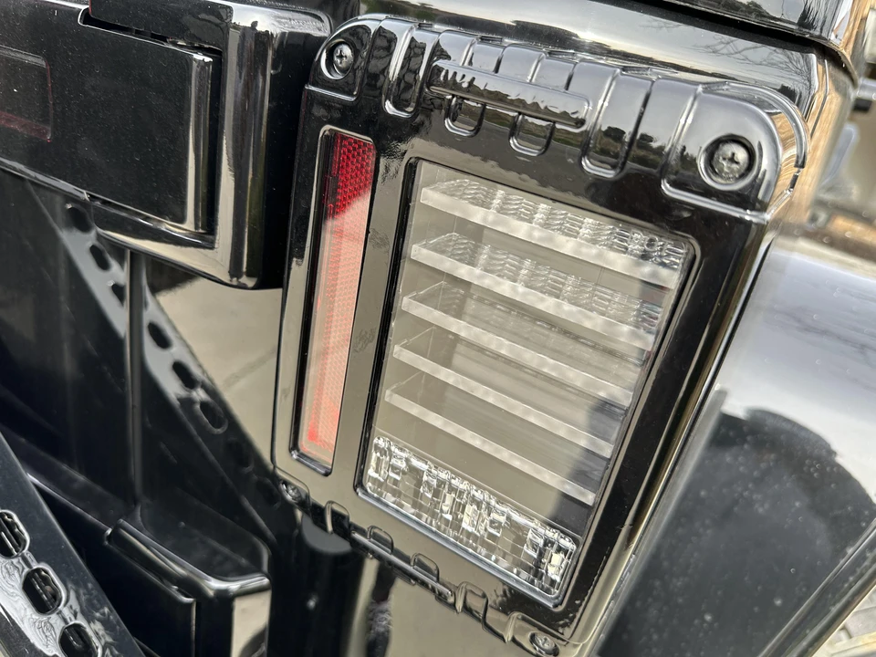 2017 Jeep JK Wrangler - Image 23 of 31