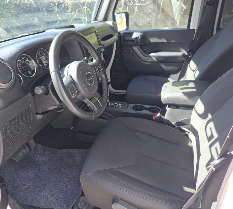 2017 Jeep JK Wrangler - Image 4 of 13