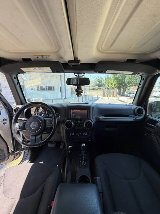 2017 Jeep JK Wrangler - Image 12 of 22