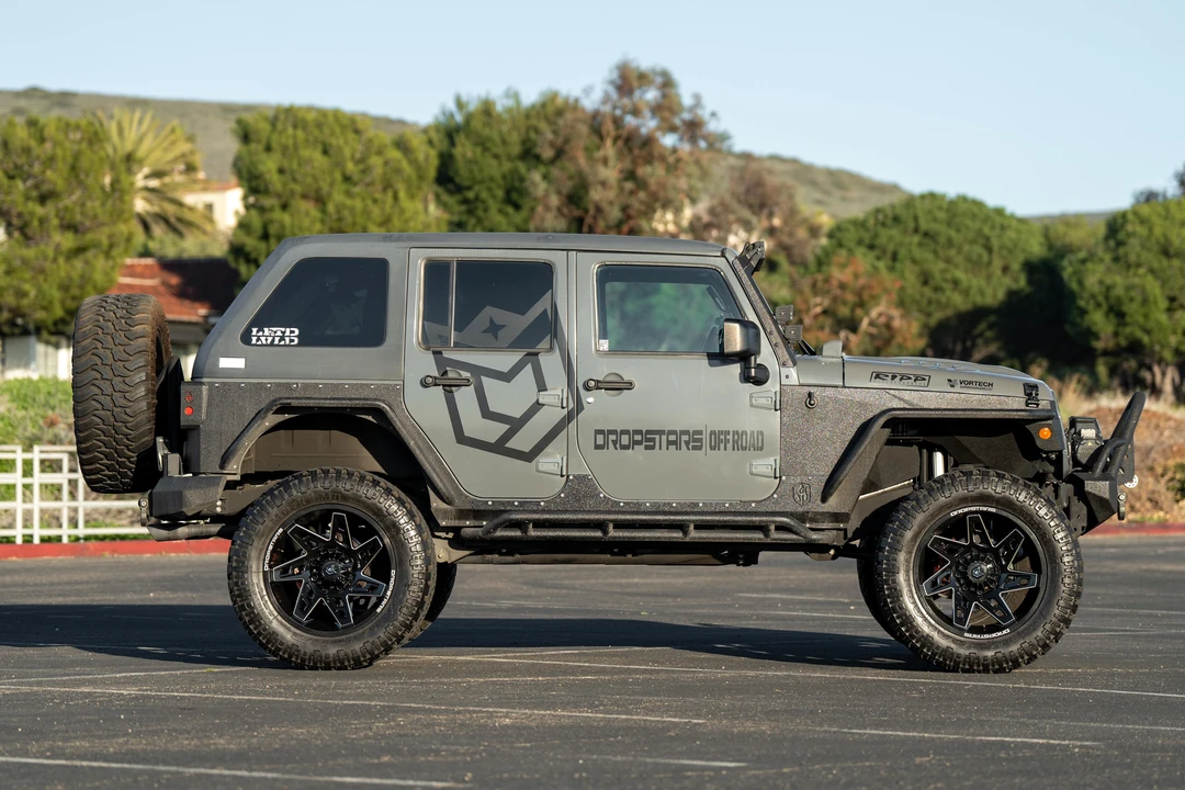 2017 Jeep JK Wrangler - Image 8 of 31