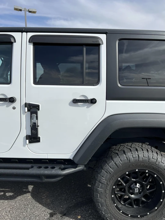 2017 Jeep JK Wrangler - Image 25 of 30