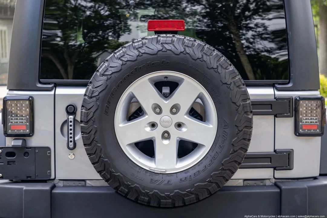 2017 Jeep JK Wrangler - Image 16 of 21