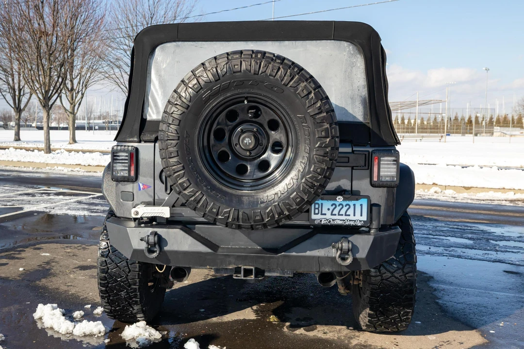 2017 Jeep JK Wrangler - Image 5 of 31