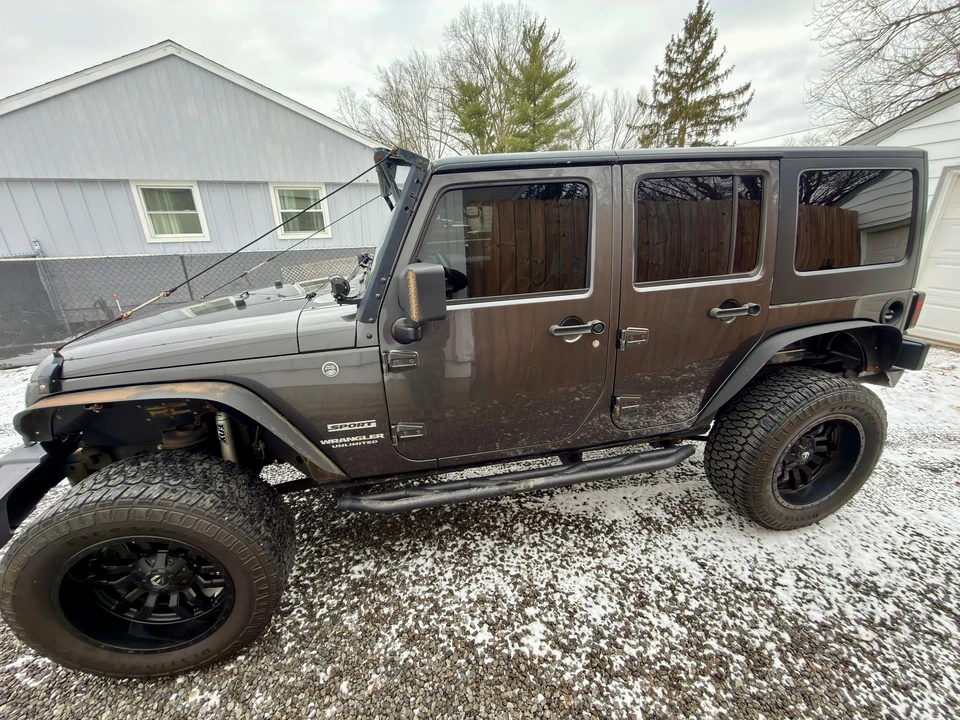 2017 Jeep JK Wrangler - Image 9 of 31