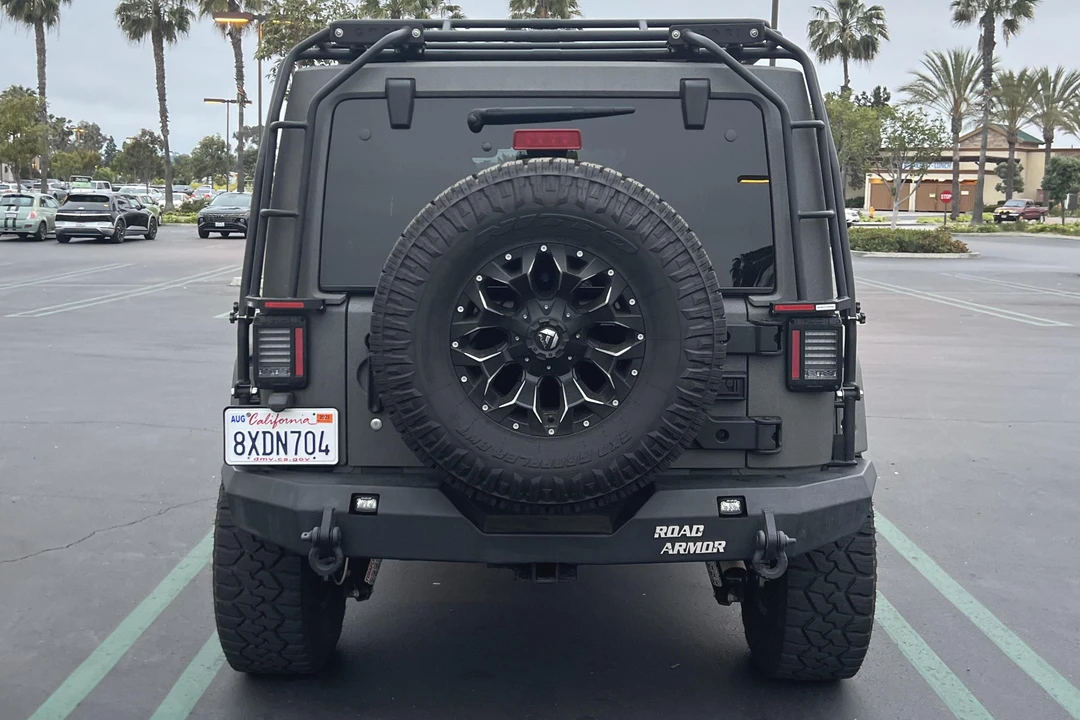 2017 Jeep JK Wrangler - Image 5 of 31