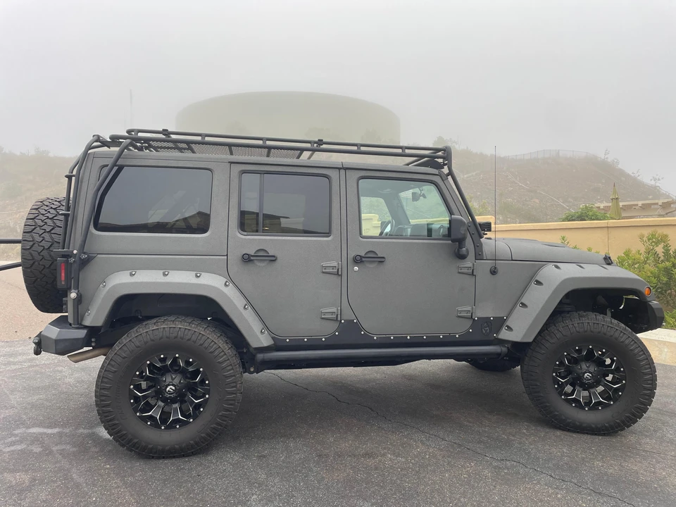2017 Jeep JK Wrangler - Image 25 of 31
