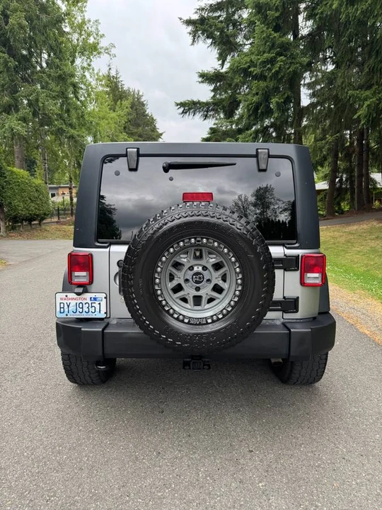 2017 Jeep JK Wrangler - Image 9 of 11