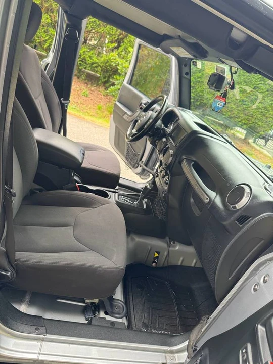 2017 Jeep JK Wrangler - Image 11 of 11