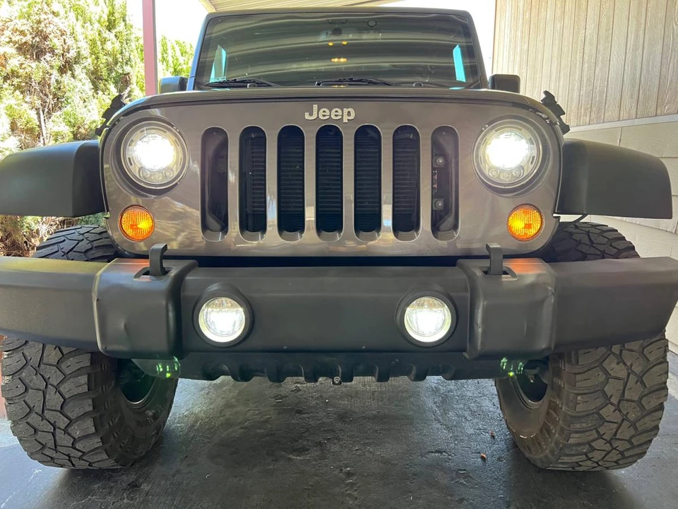 2017 Jeep JK Wrangler - Image 5 of 24