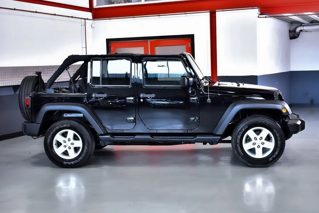 2017 Jeep JK Wrangler - Image 9 of 31