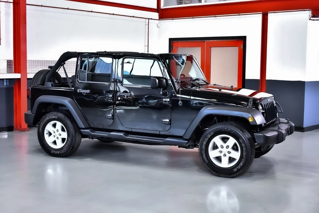 2017 Jeep JK Wrangler - Image 7 of 31