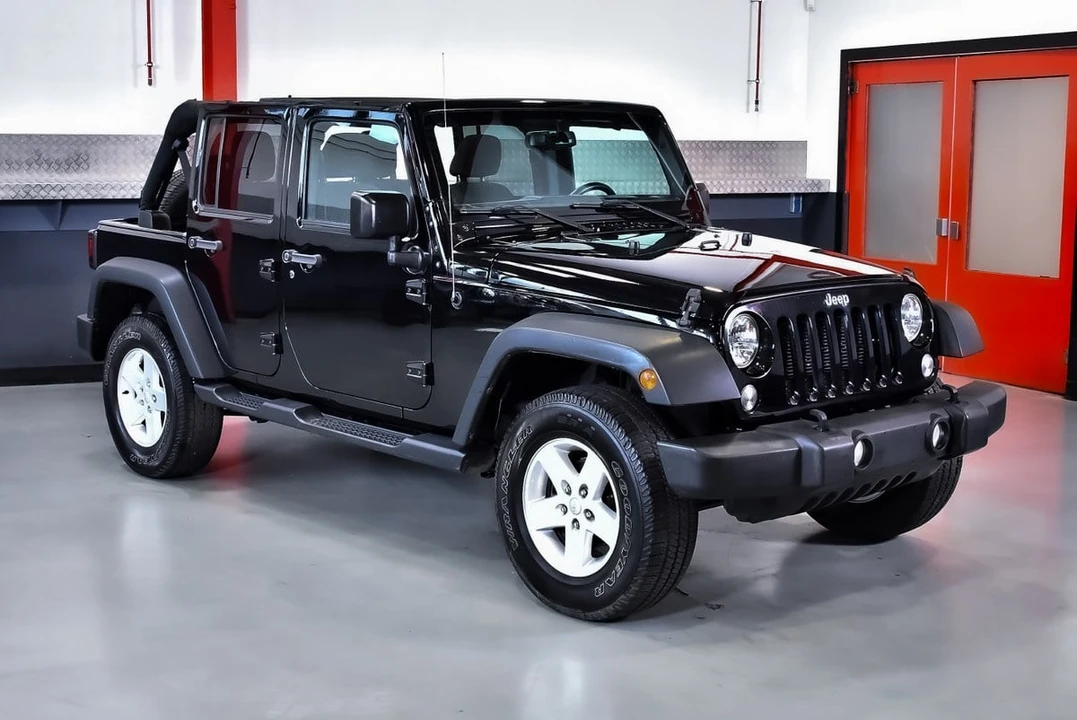 2017 Jeep JK Wrangler - Image 6 of 31