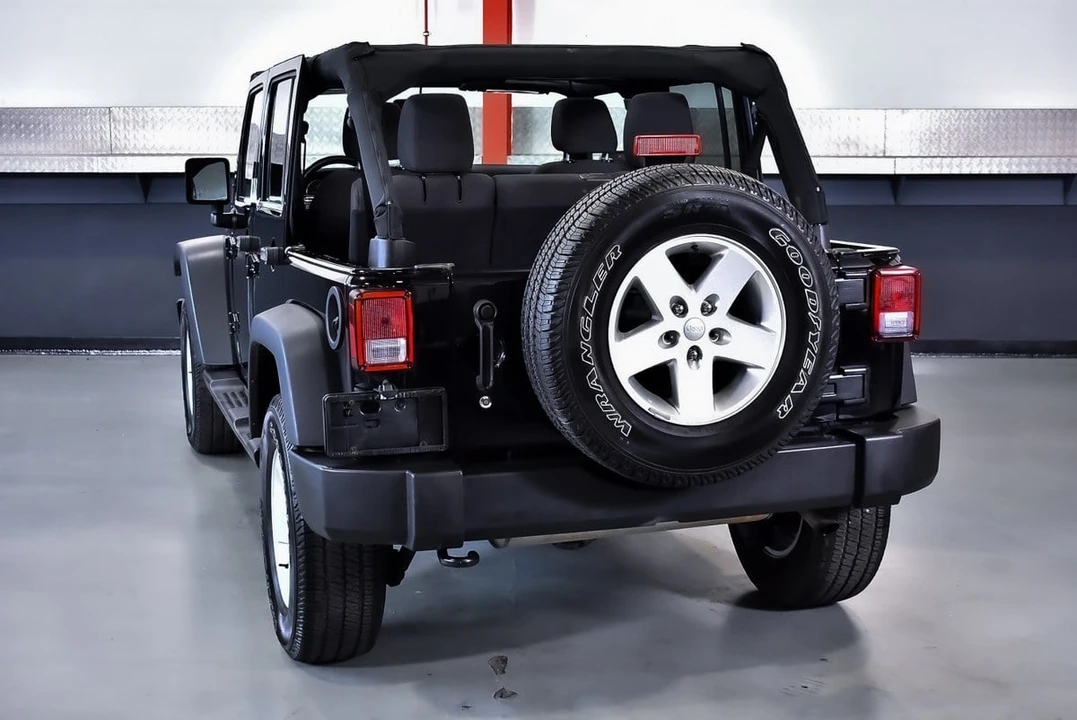 2017 Jeep JK Wrangler - Image 16 of 31