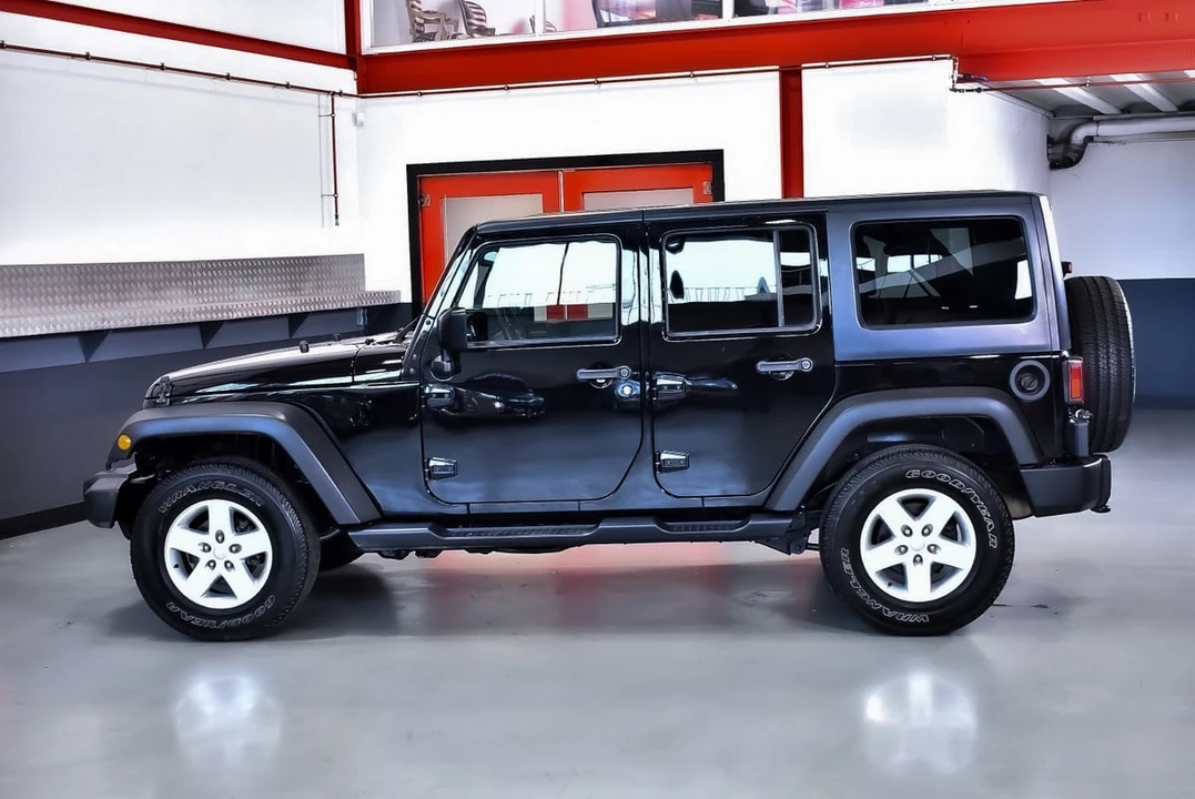 2017 Jeep JK Wrangler - Image 30 of 31