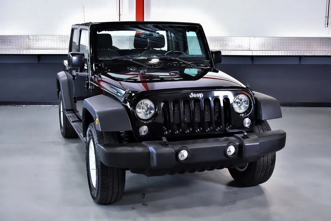 2017 Jeep JK Wrangler - Image 4 of 31