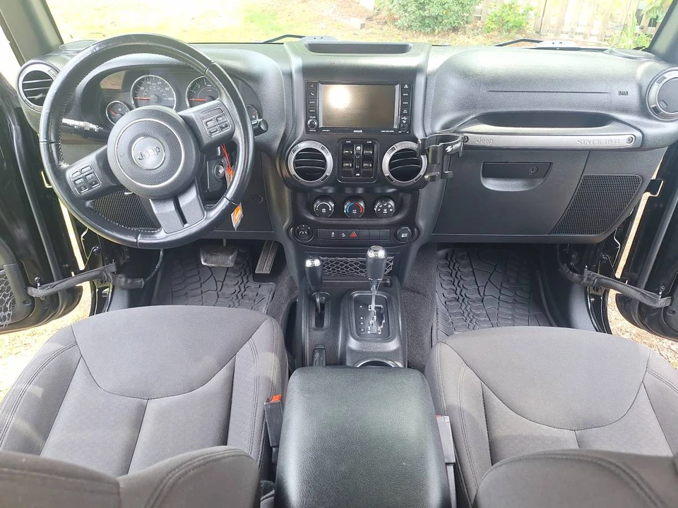 2017 Jeep JK Wrangler - Image 15 of 23