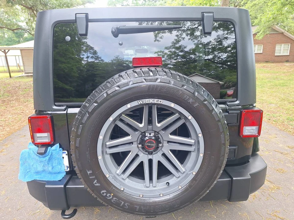 2017 Jeep JK Wrangler - Image 13 of 23